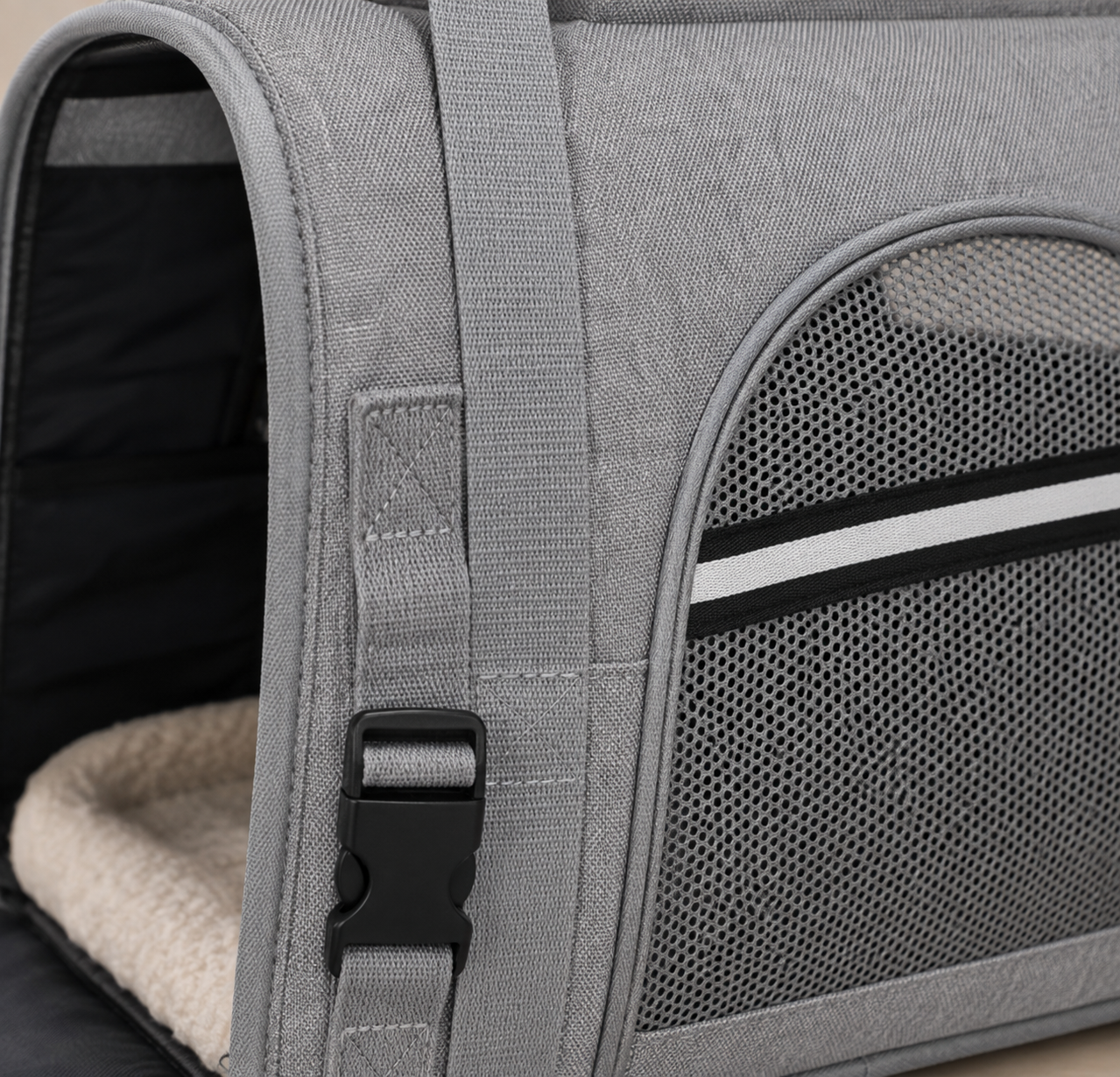 Explorer Companion™ Pet Travel Carrier Bag With Breathable Mesh
