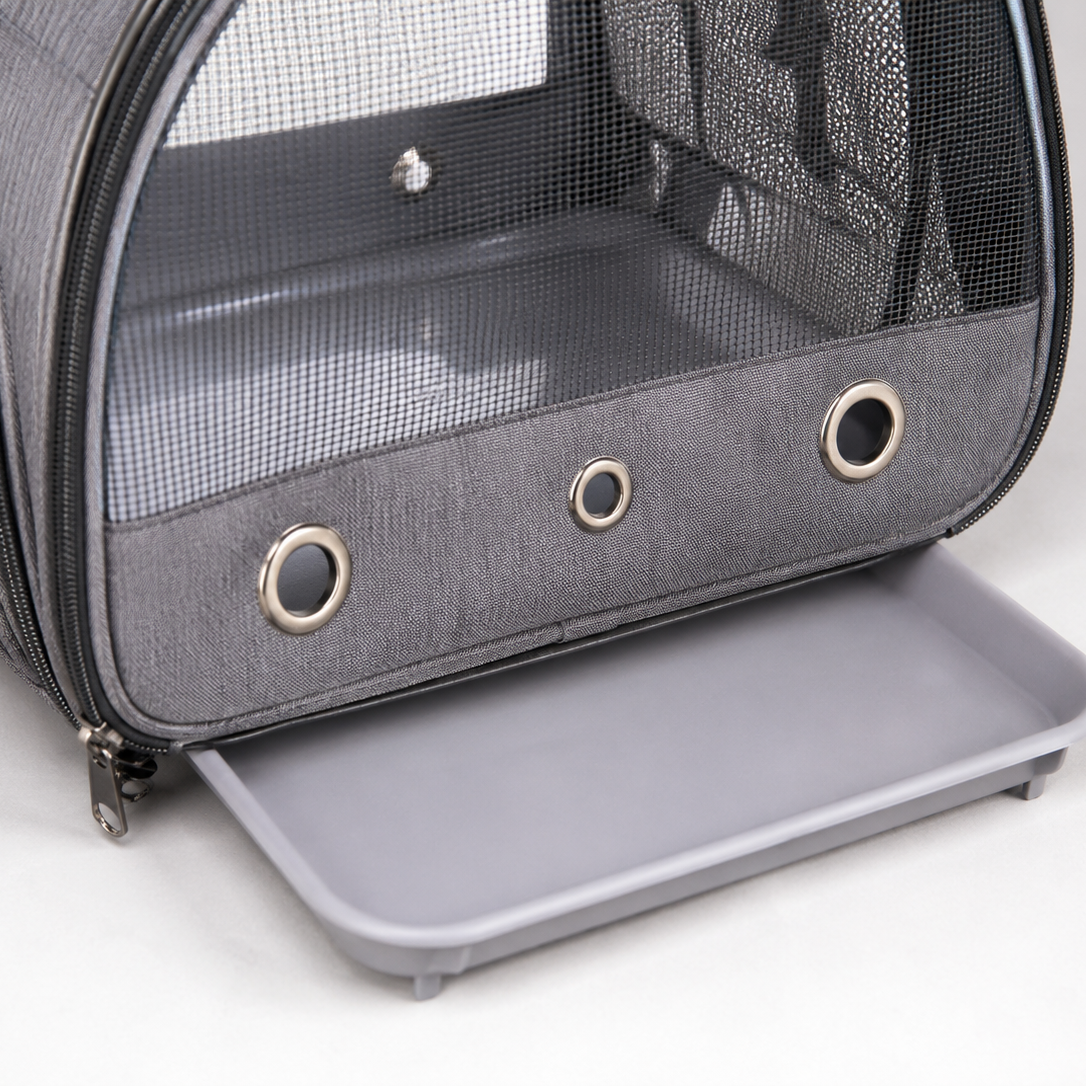 Explorer's Retreat™ Bird Travel Carrier With Removable Tray